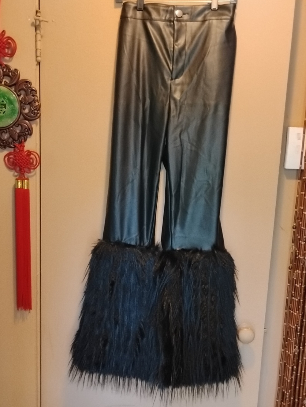 NWT: Faux Leather Flared Pants with Black Faux Fur Trim. Side Pockets. 🖤🖤